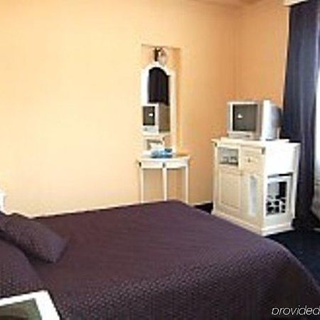 Elite Hotel Oradea Zimmer foto