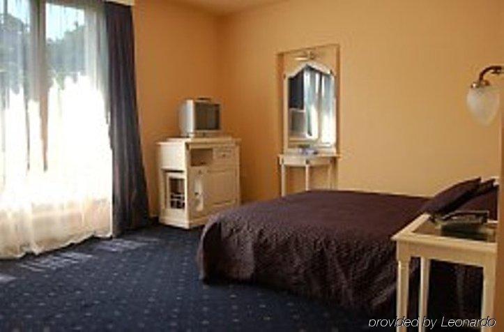 Elite Hotel Oradea Zimmer foto